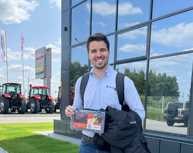 «Агро-Мастер» и Jacto открывают алтайским аграриям секрет эффективного опрыскивания «Агро-Мастер» и Jacto открывают алтайским аграриям секрет эффективного опрыскивания