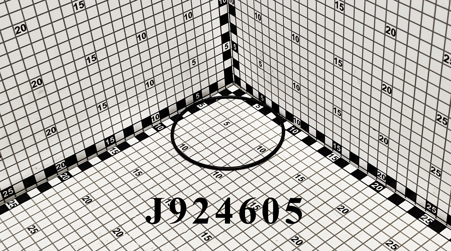 Кольцо J924605AM CNHi