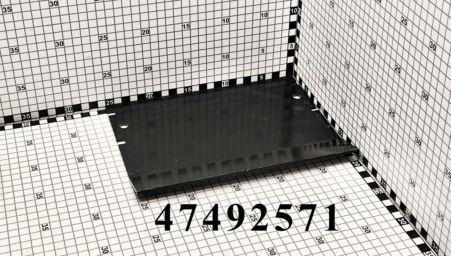 Пластина 47492571 CNHi