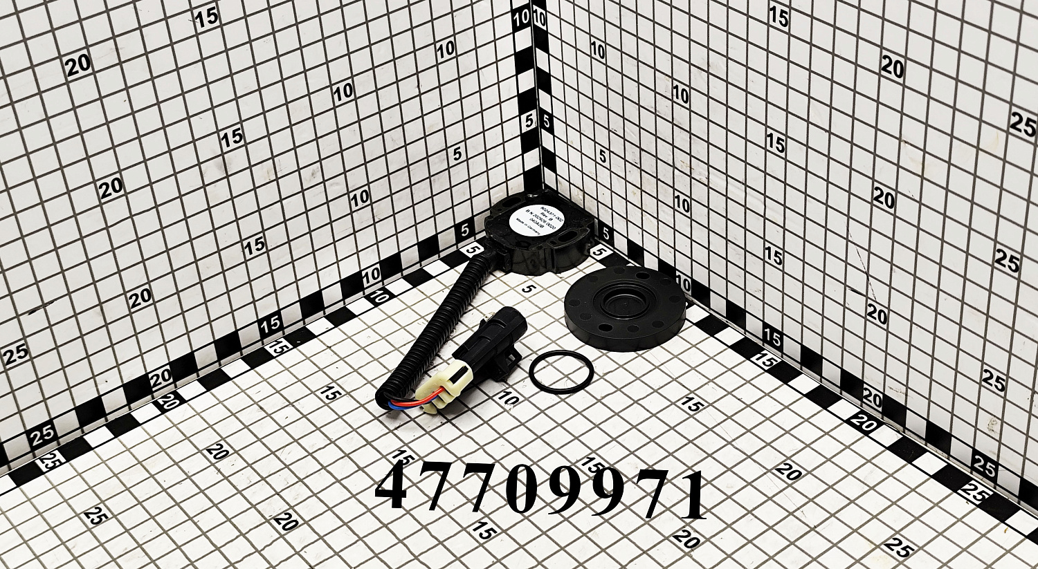 Датчик 47709971 CNHi