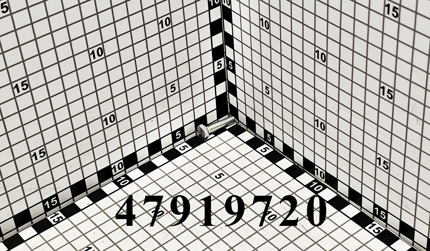 Болт сегмента [М6X25] 47919720 CNHi