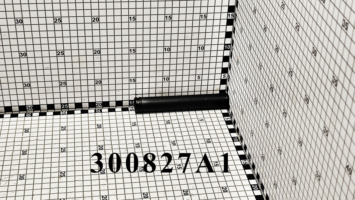 Трубка 300827A1 CNHi