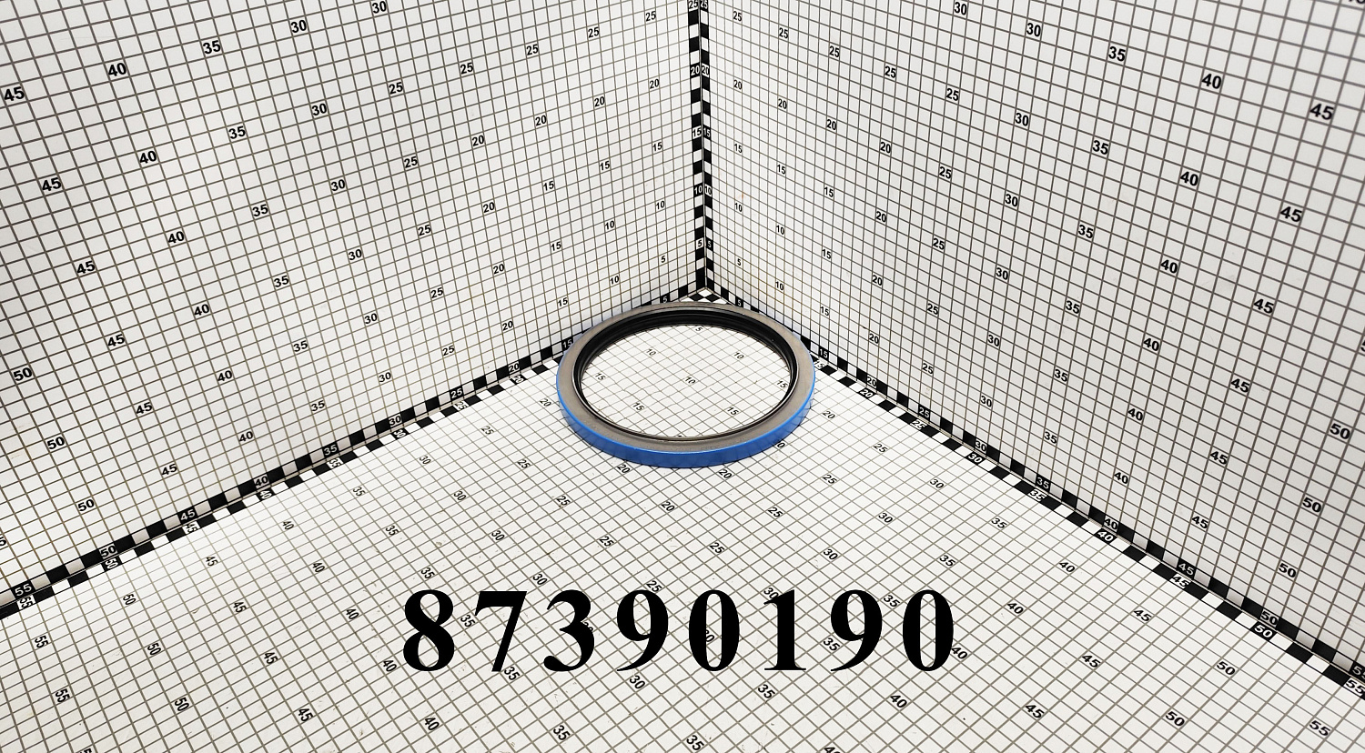 Сальник 87390190 CNHi