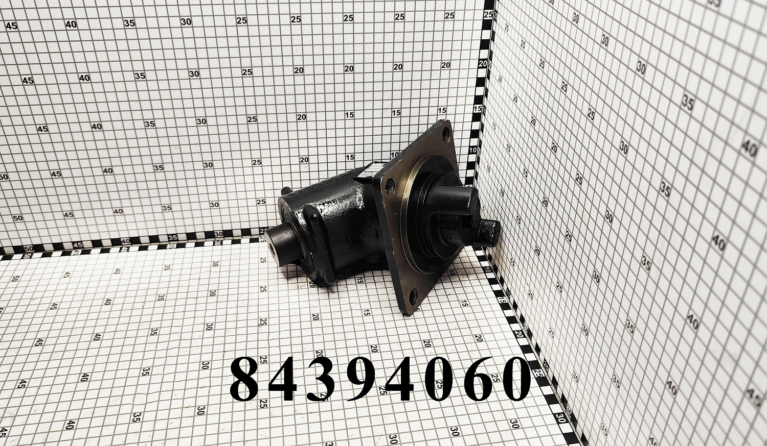 Редуктор 84394060 CNHi