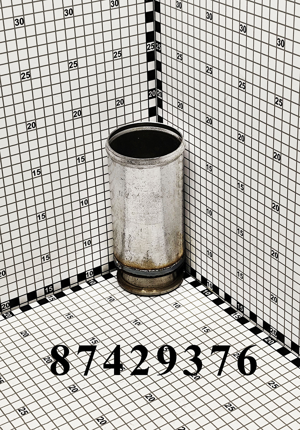 Трубка 87429376 CNHi