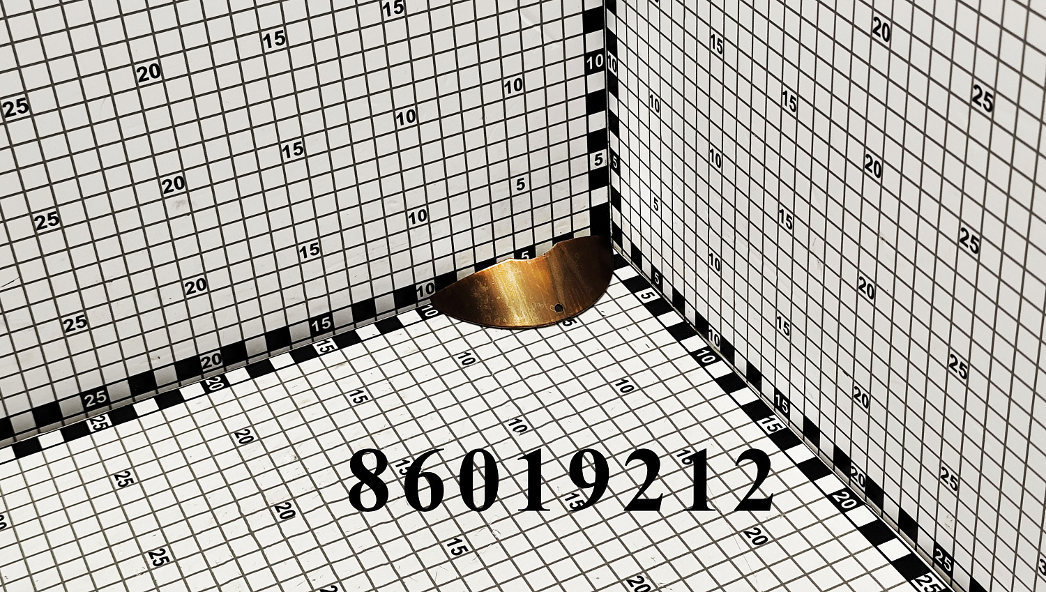 Пластина 86019212 CNHi