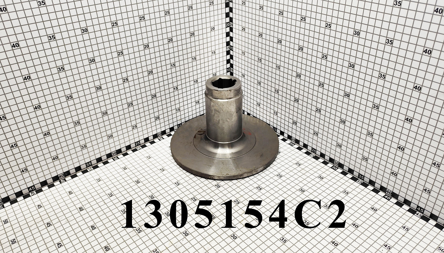 Ступица 1305154C2 CNHi