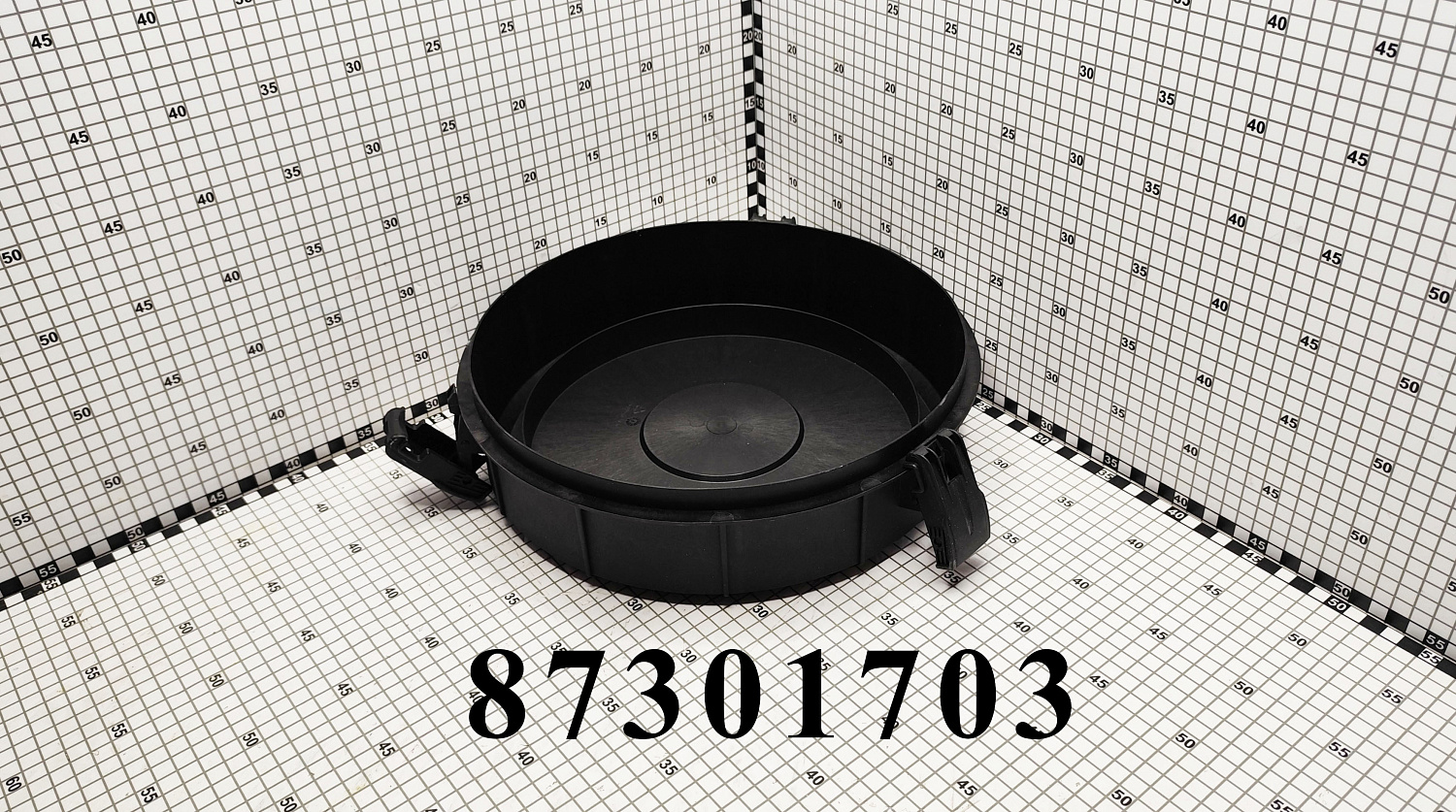 Пробка бака 87301703 CNHi
