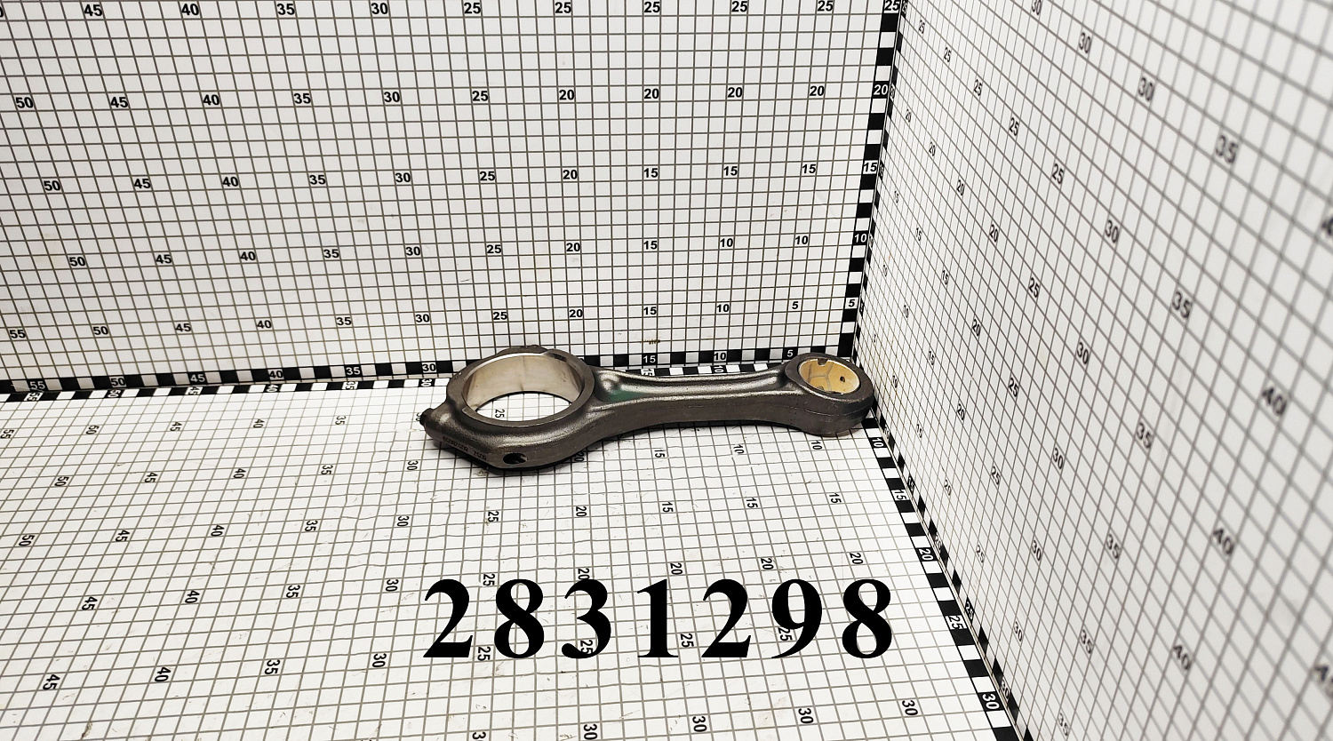 Шатун 2831298 CNHi
