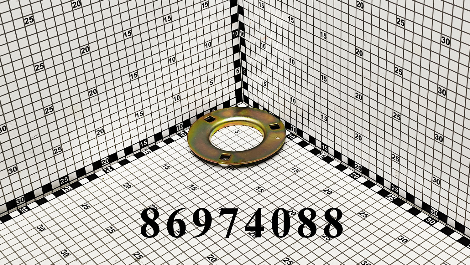 Фланец 86974088 CNHi