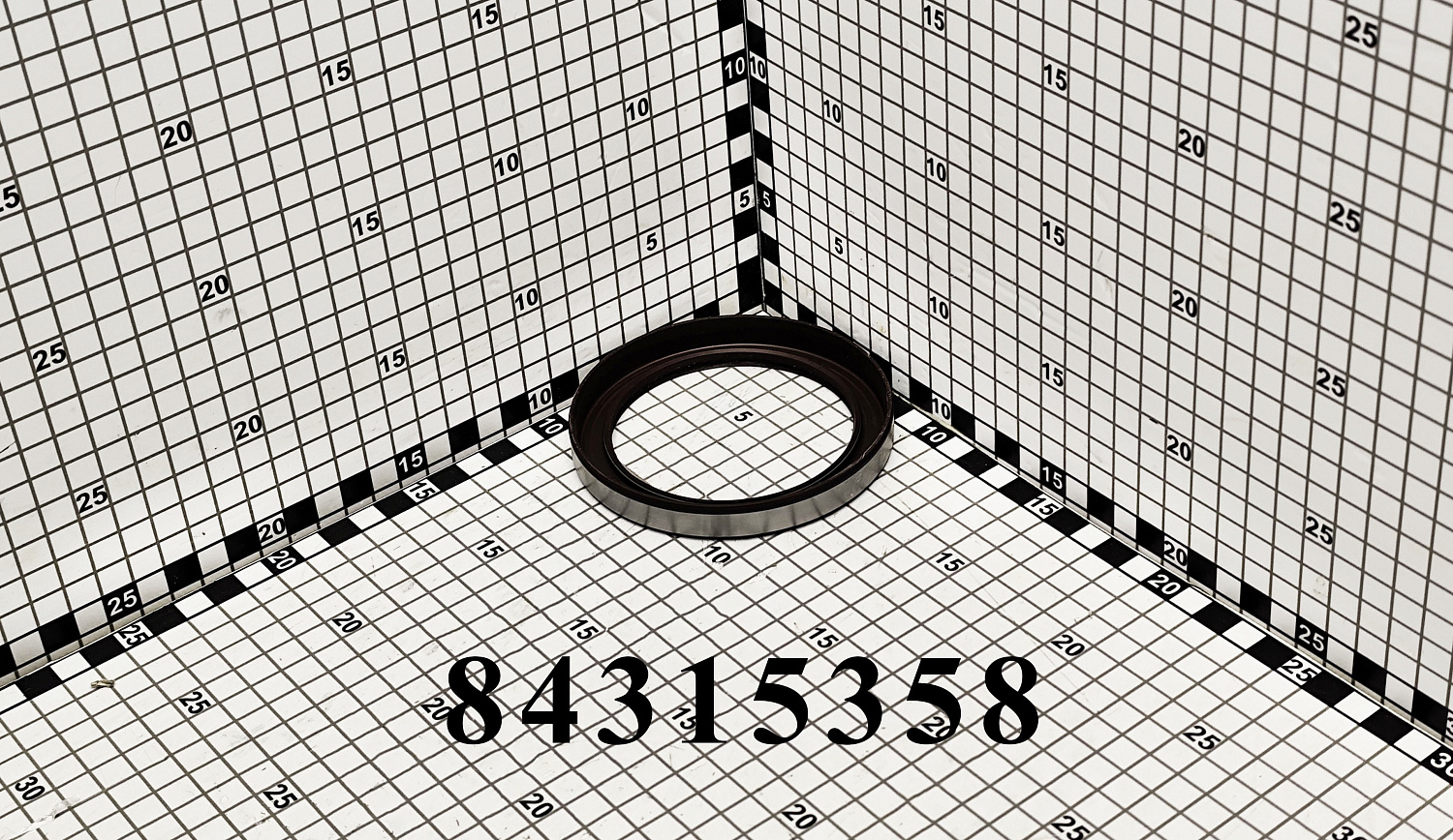 Сальник 84315358 CNHi