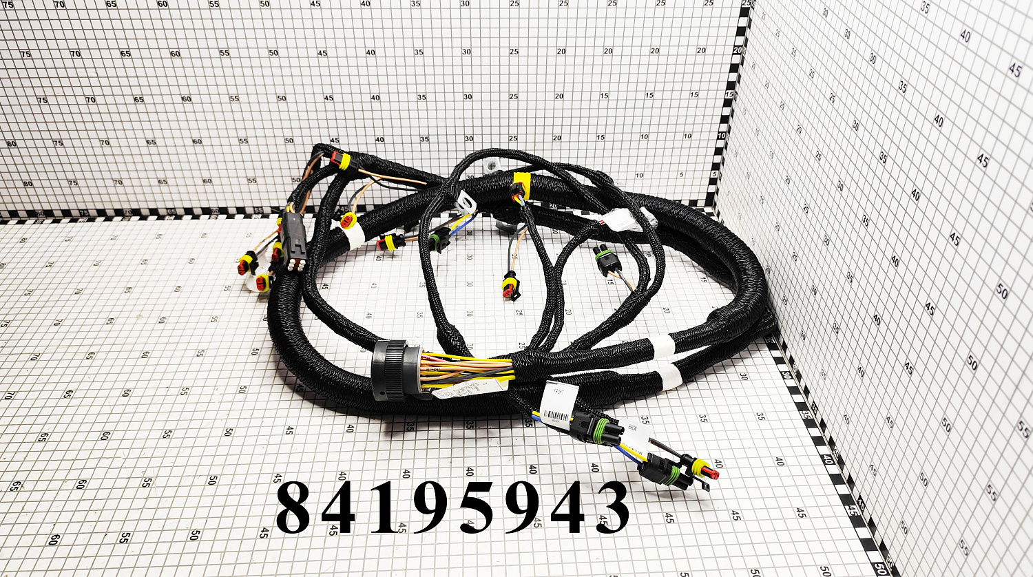 Электропроводка 84195943 CNHi