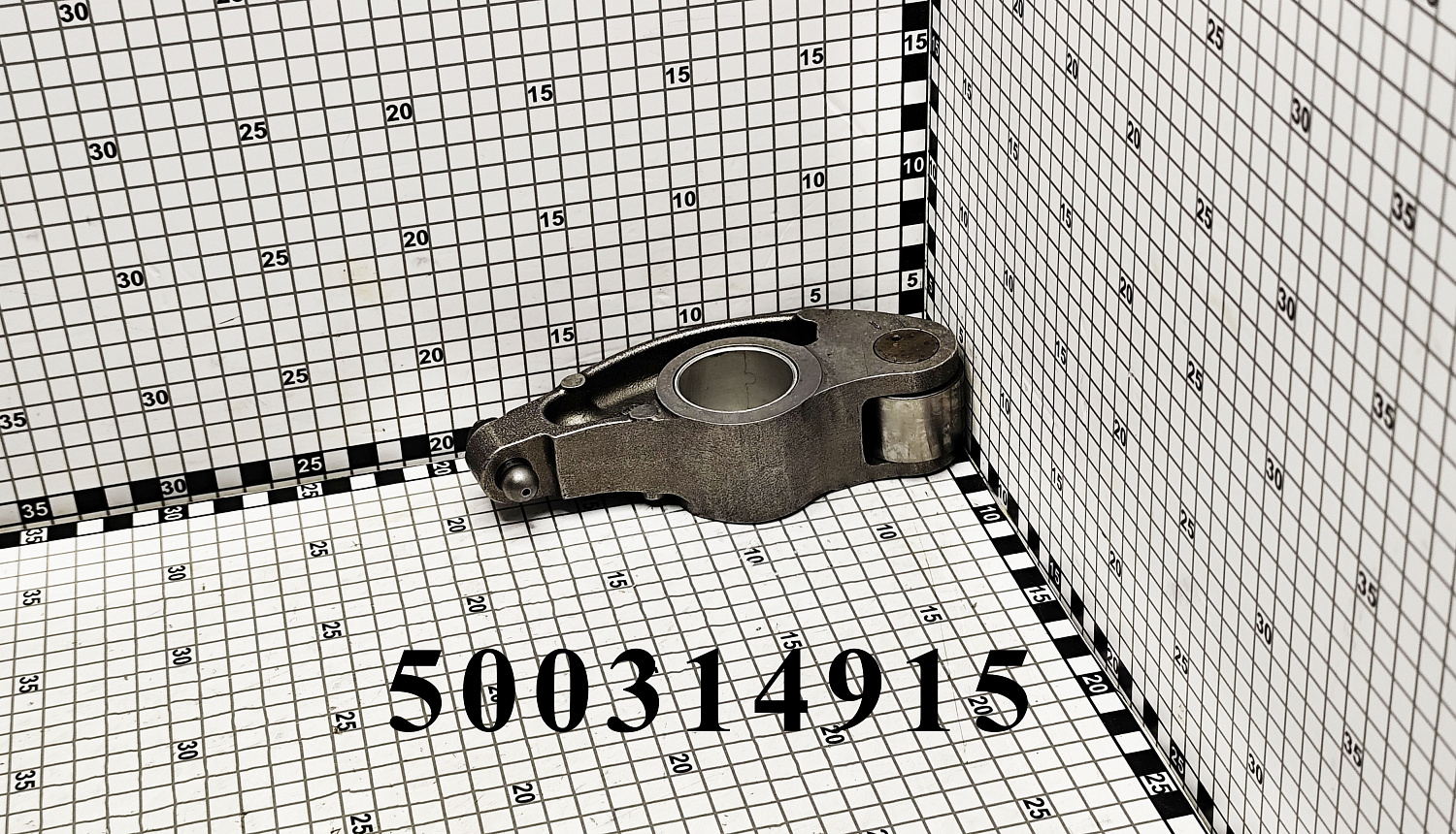 Коромысло 500314915 CNHi