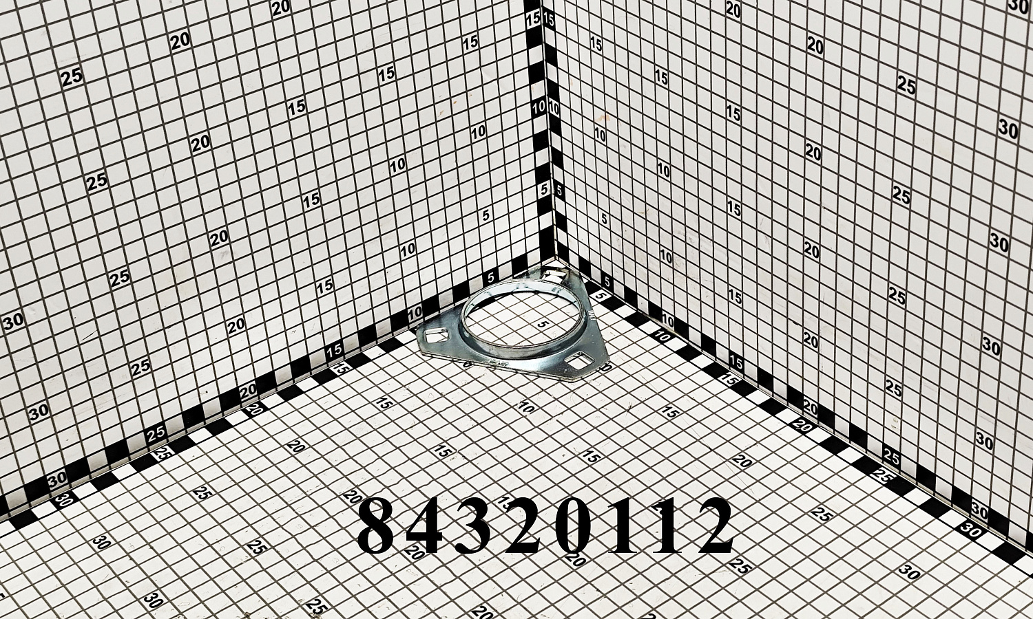 Фланец 84320112 CNHi