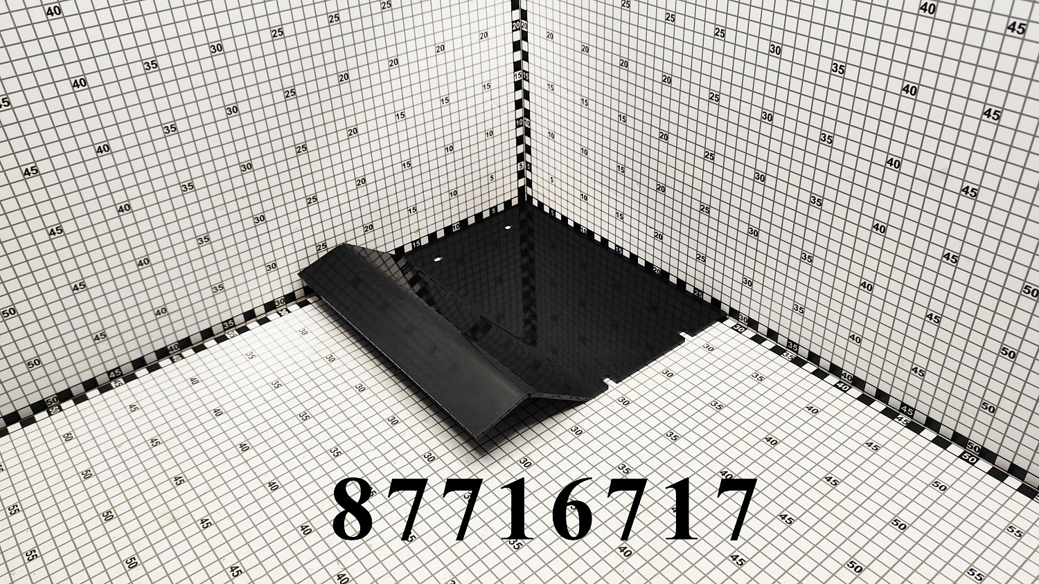 Кожух 87716717 CNHi