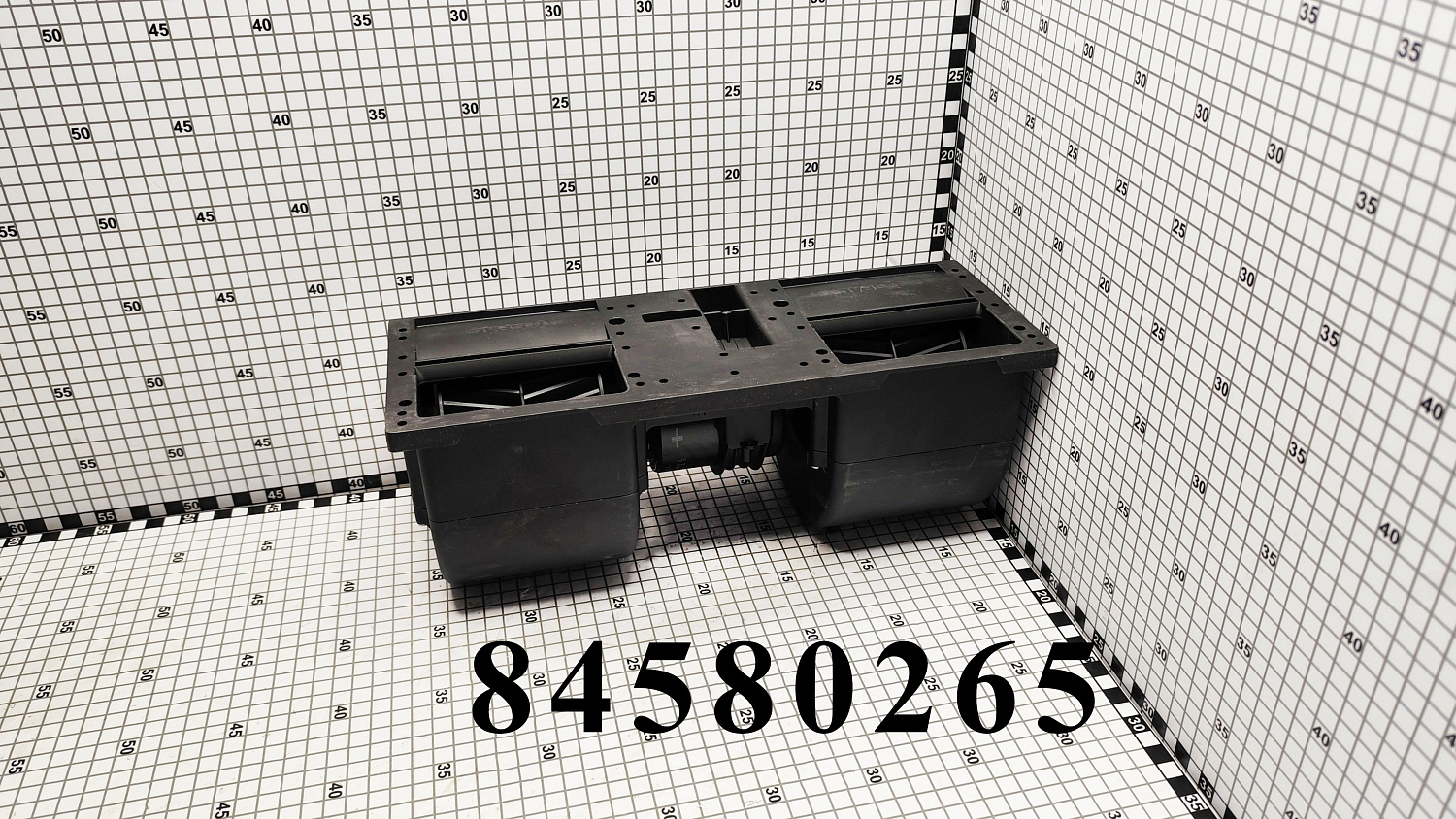 Вентилятор отопителя 84580265 CNHi