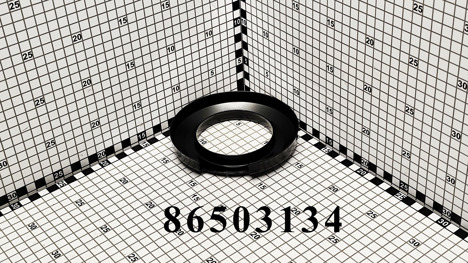 Кожух задней ступицы 86503134 CNHi