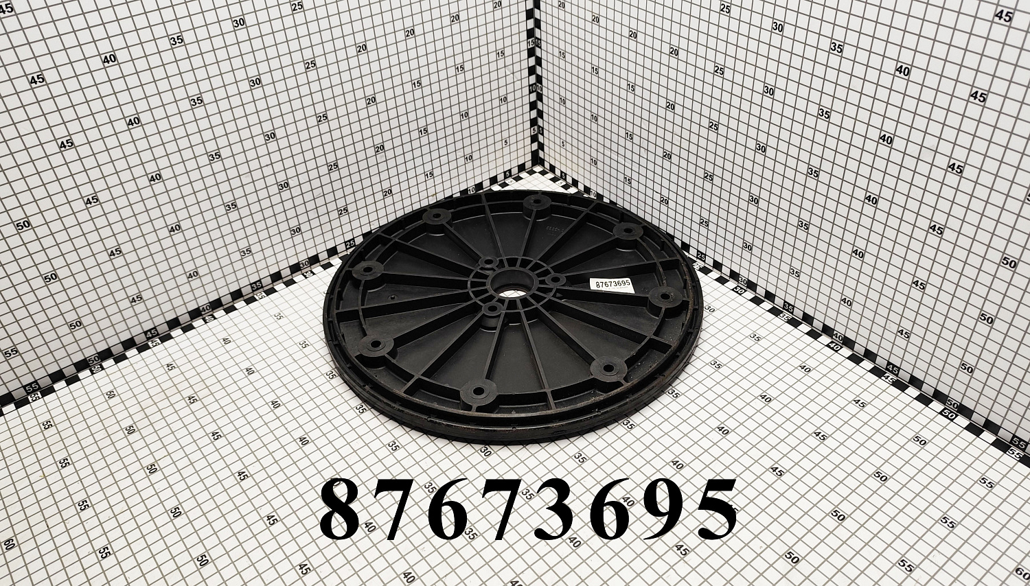 Крышка прижимная 87673695 CNHi