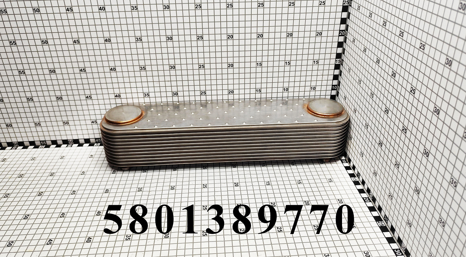 Теплообменник 5801389770 CNHi