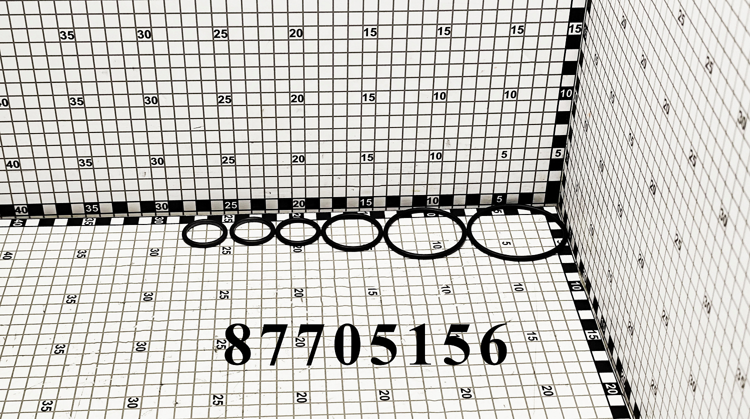 Комплект колец 87705156 CNHi
