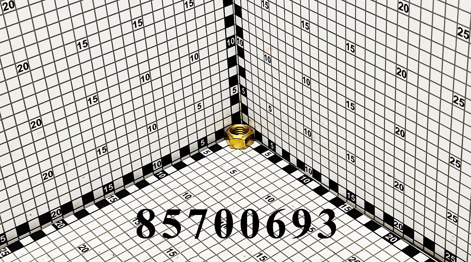 Гайка 85700693 (18666) CNHi