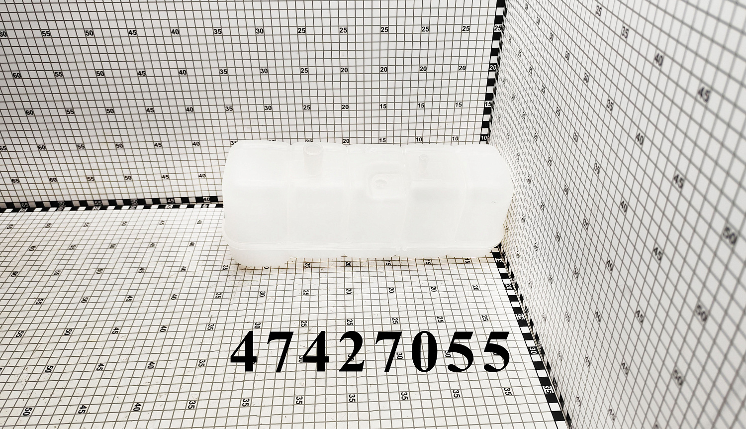 Бачок 47427055 CNHi