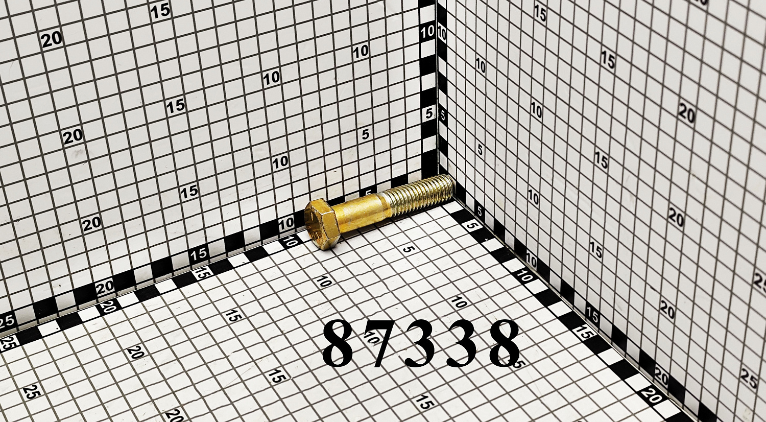 Болт крепления шатуна 87338 (21583) CNHi