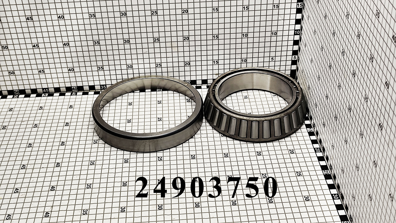 Подшипник (253932A1) 24903750 CNHi