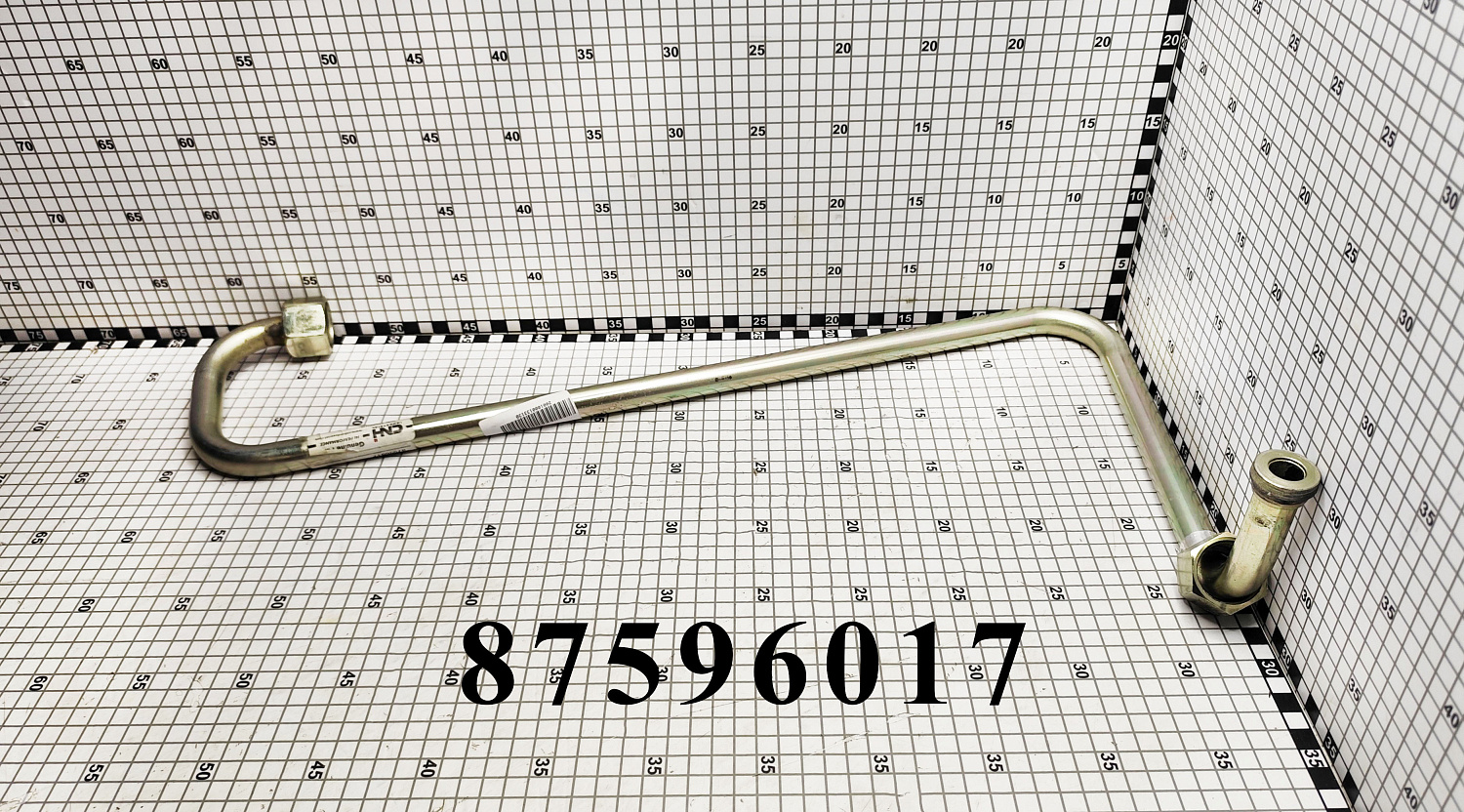 Трубка 87596017 CNHi