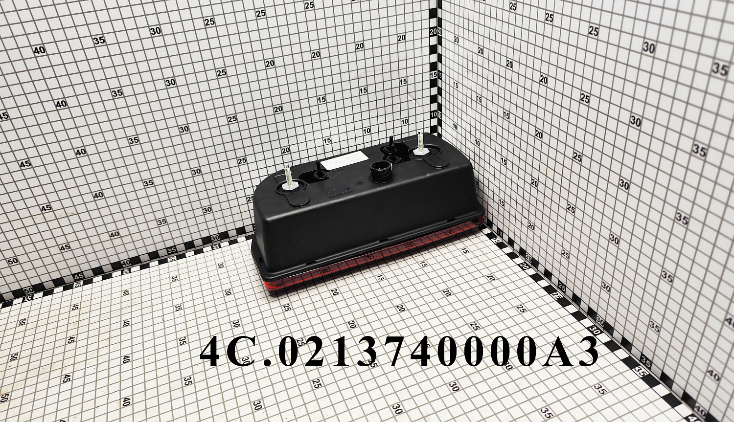 Задний фонарь правый 4C.0213740000A3