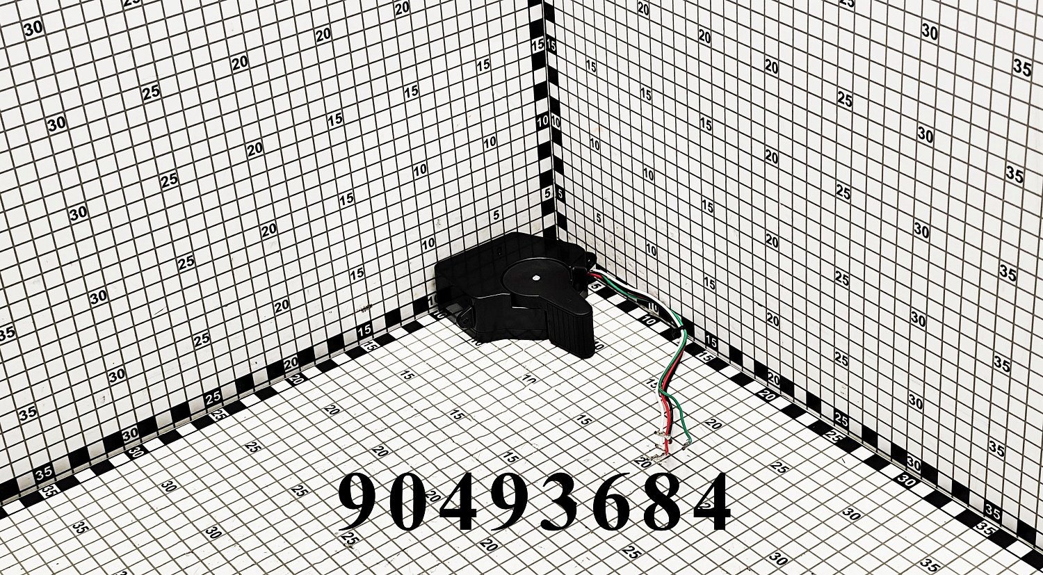 Выключатель 90493684 CNHi