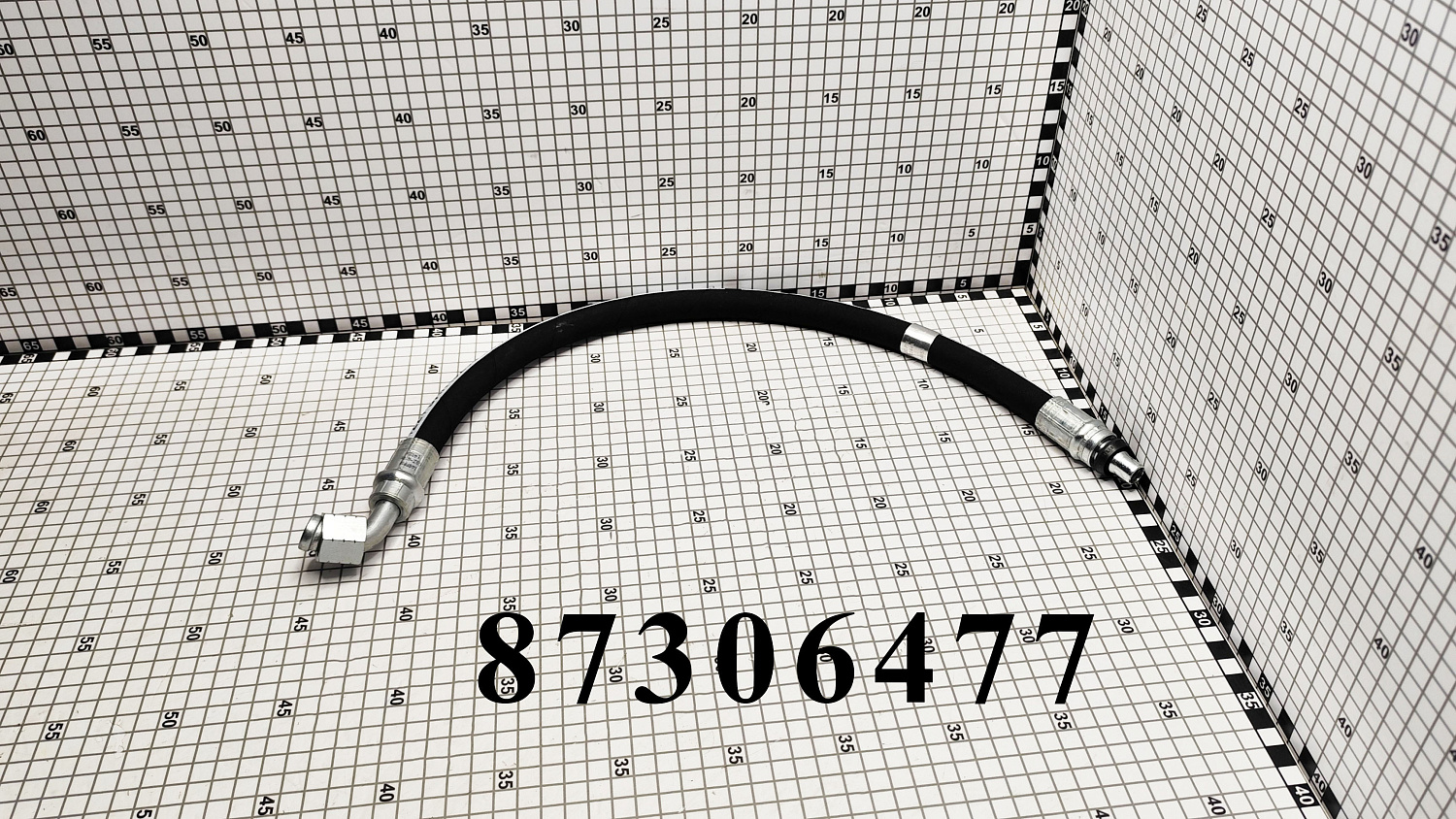 Шланг 87306477 CNHi