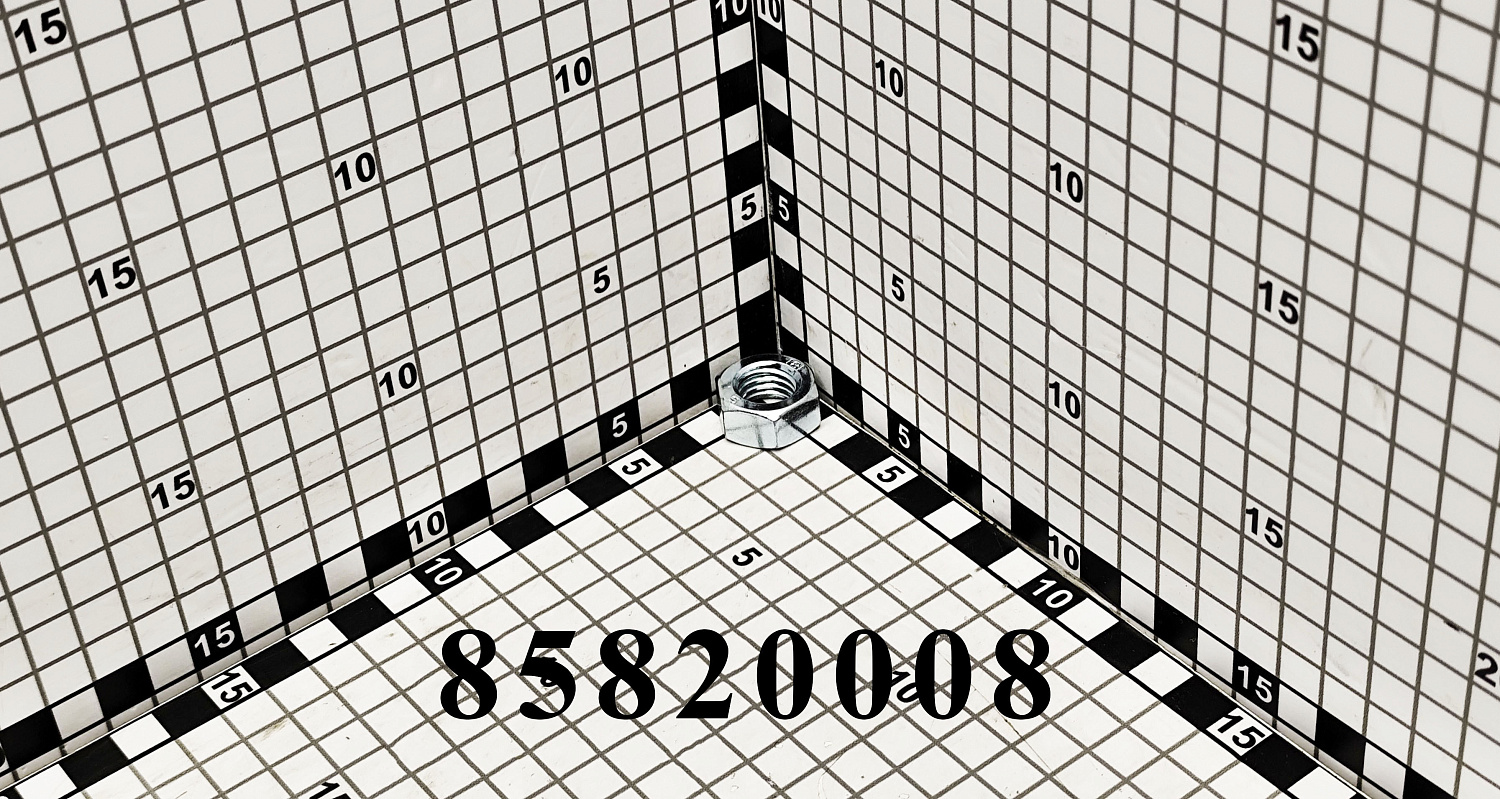 Гайка 85820008 CNHi