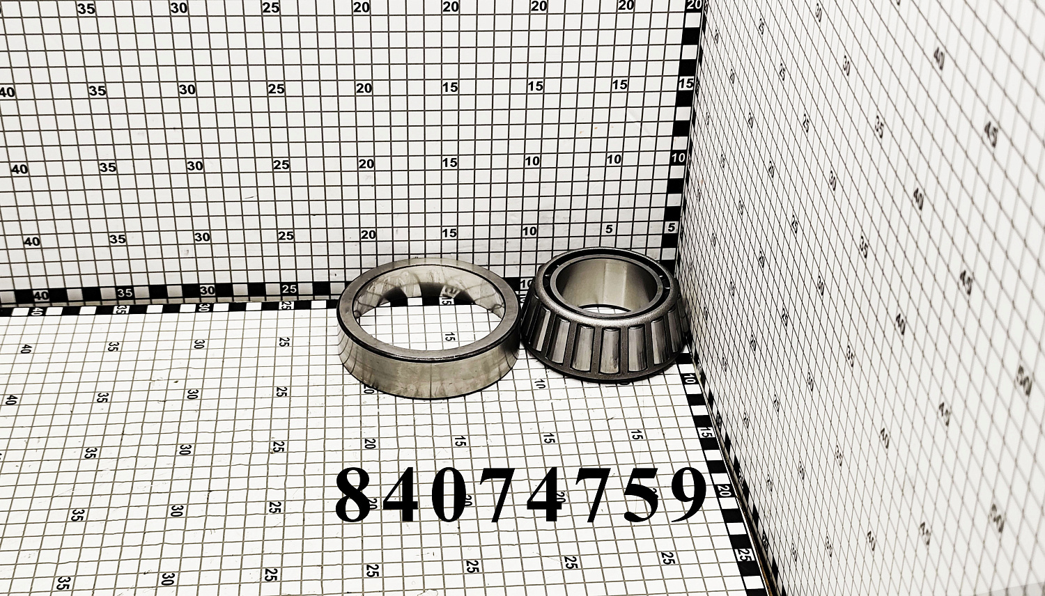 Подшипник 84074759 (87431397) CNHi