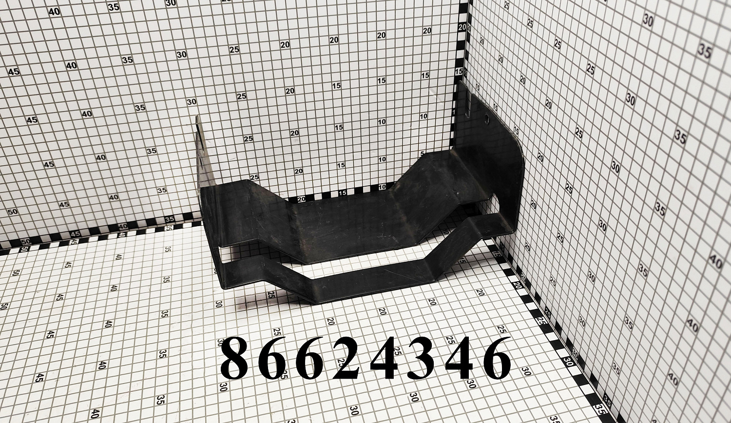Щиток 86624346 CNHi