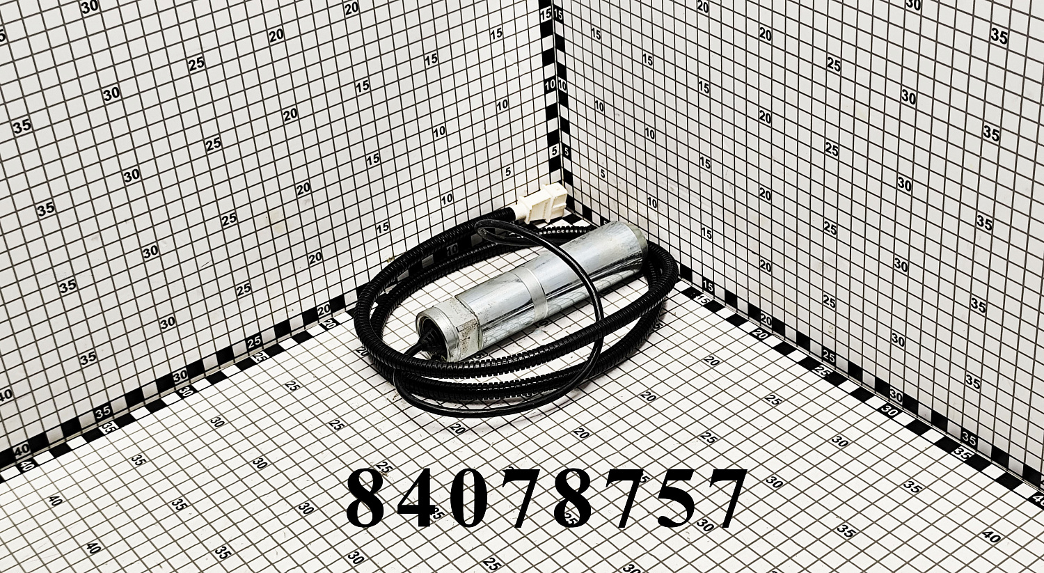 Датчик 84078757 CNHi