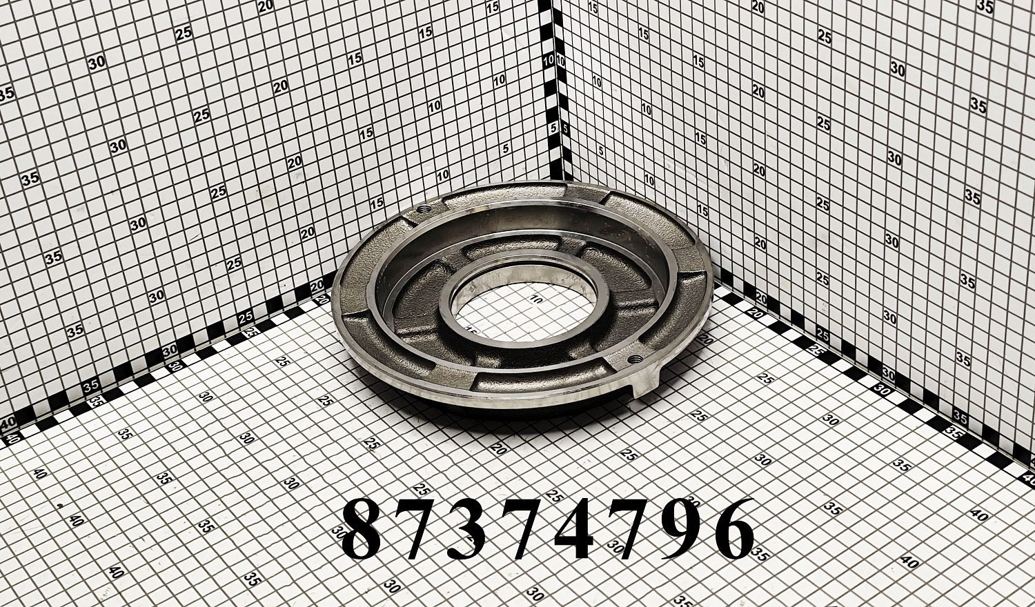Поршень 87374796 CNHi