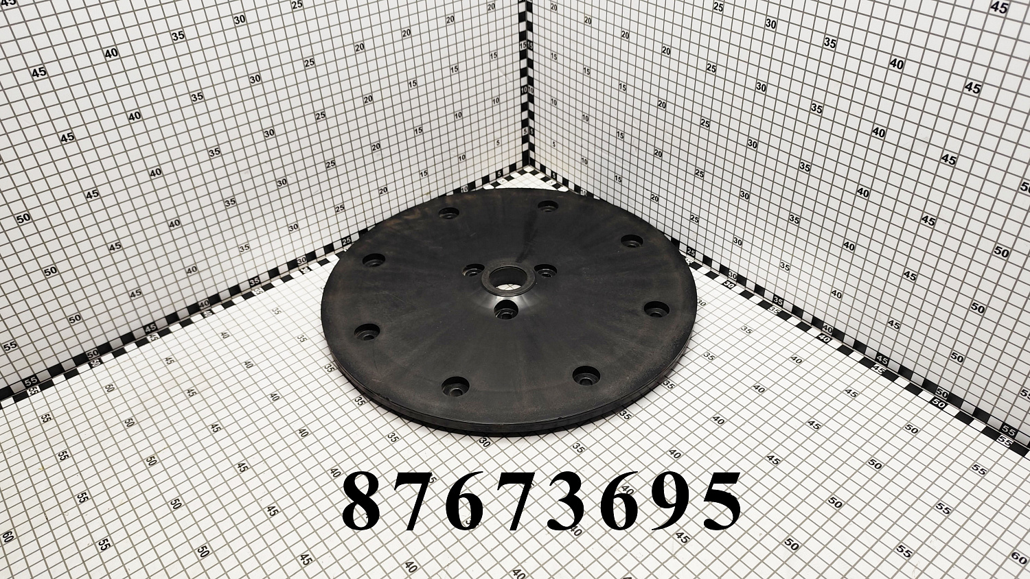Крышка прижимная 87673695 CNHi