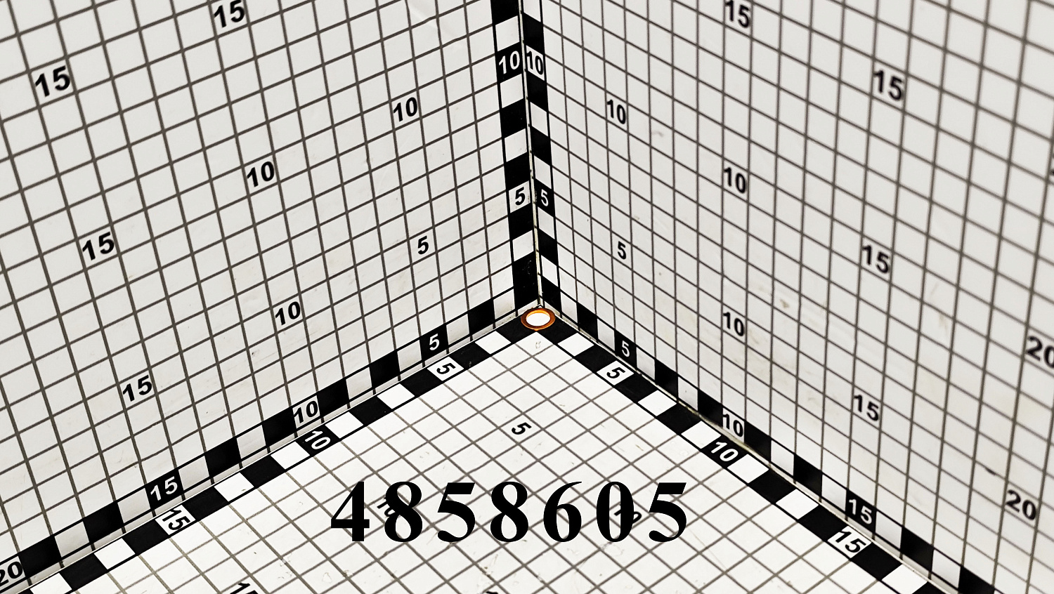 Кольцо 4858605 CNHi