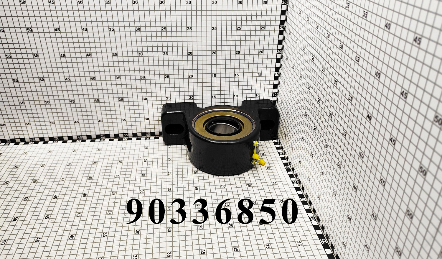 Подшипник подвесной 90336850 CNHi