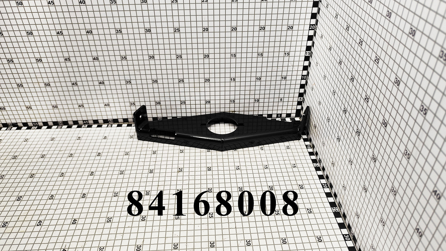 Суппорт 84168008 CNHi