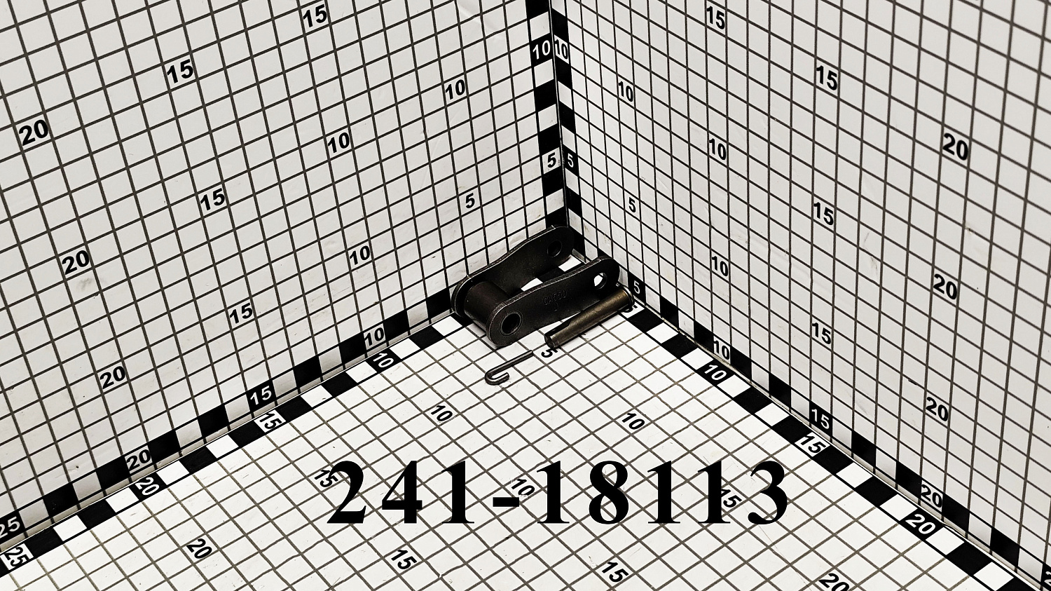 Звено 241-18113 CNHi