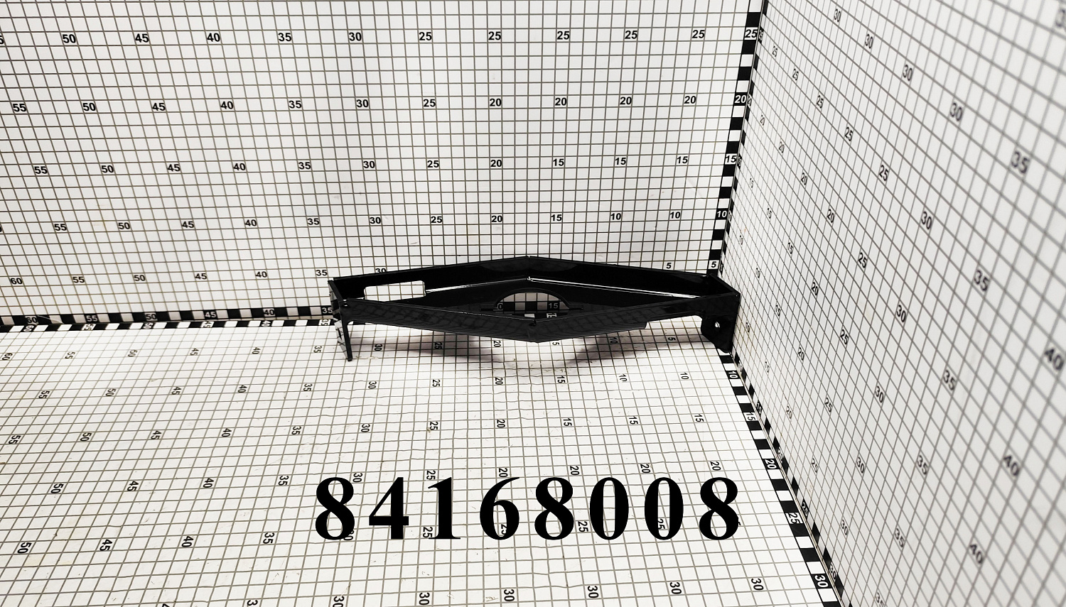Суппорт 84168008 CNHi