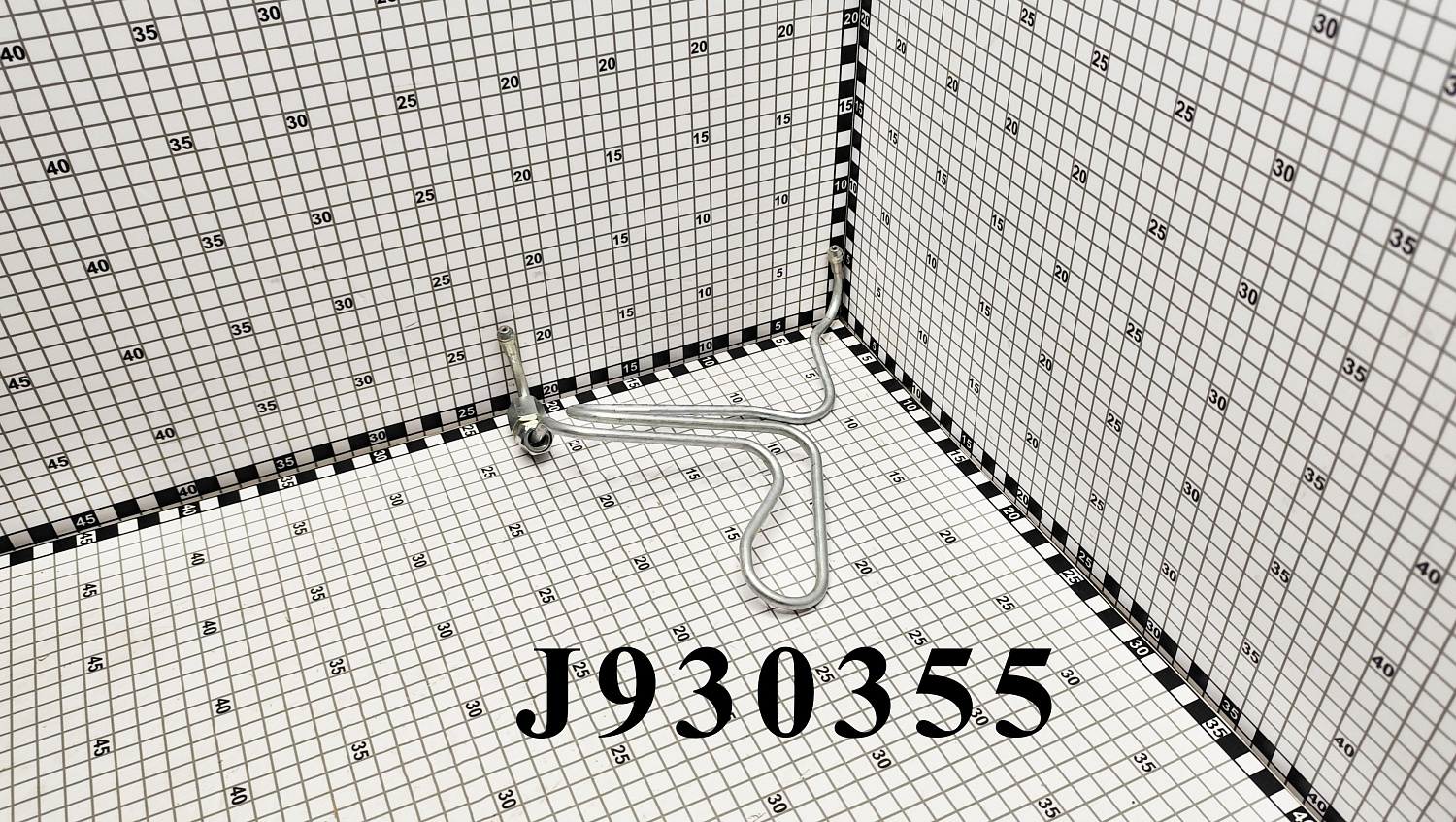 Трубка J930355 CNHi