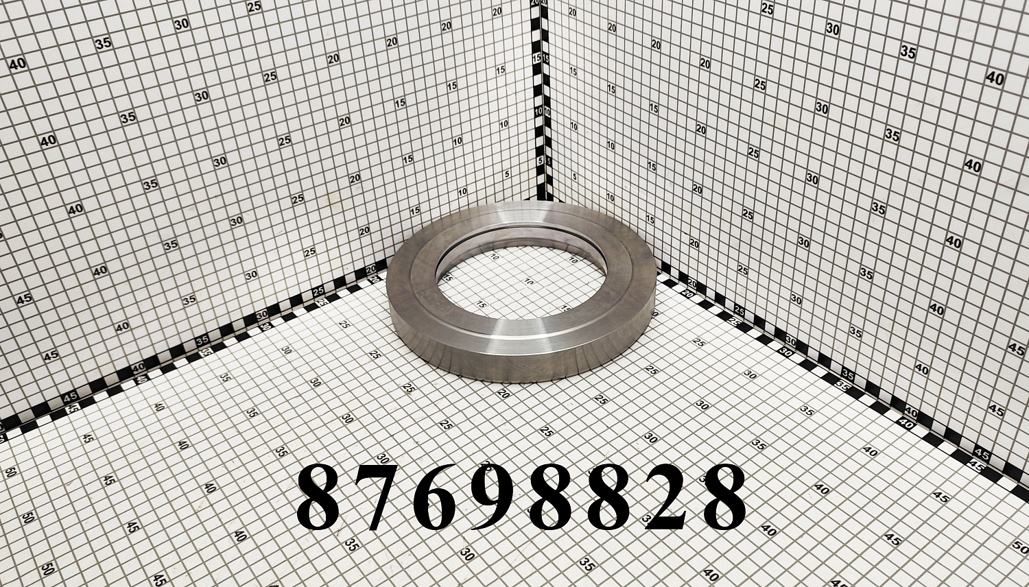 Шайба 87698828 CNHi