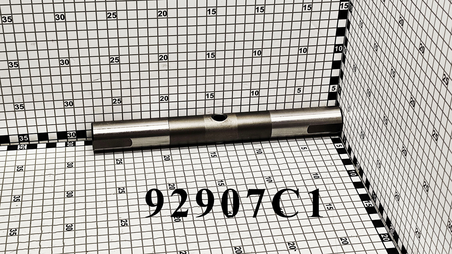 Вал 92907C1 CNHi