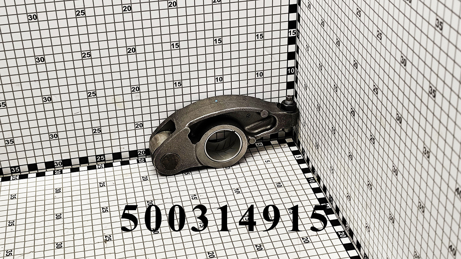 Коромысло 500314915 CNHi