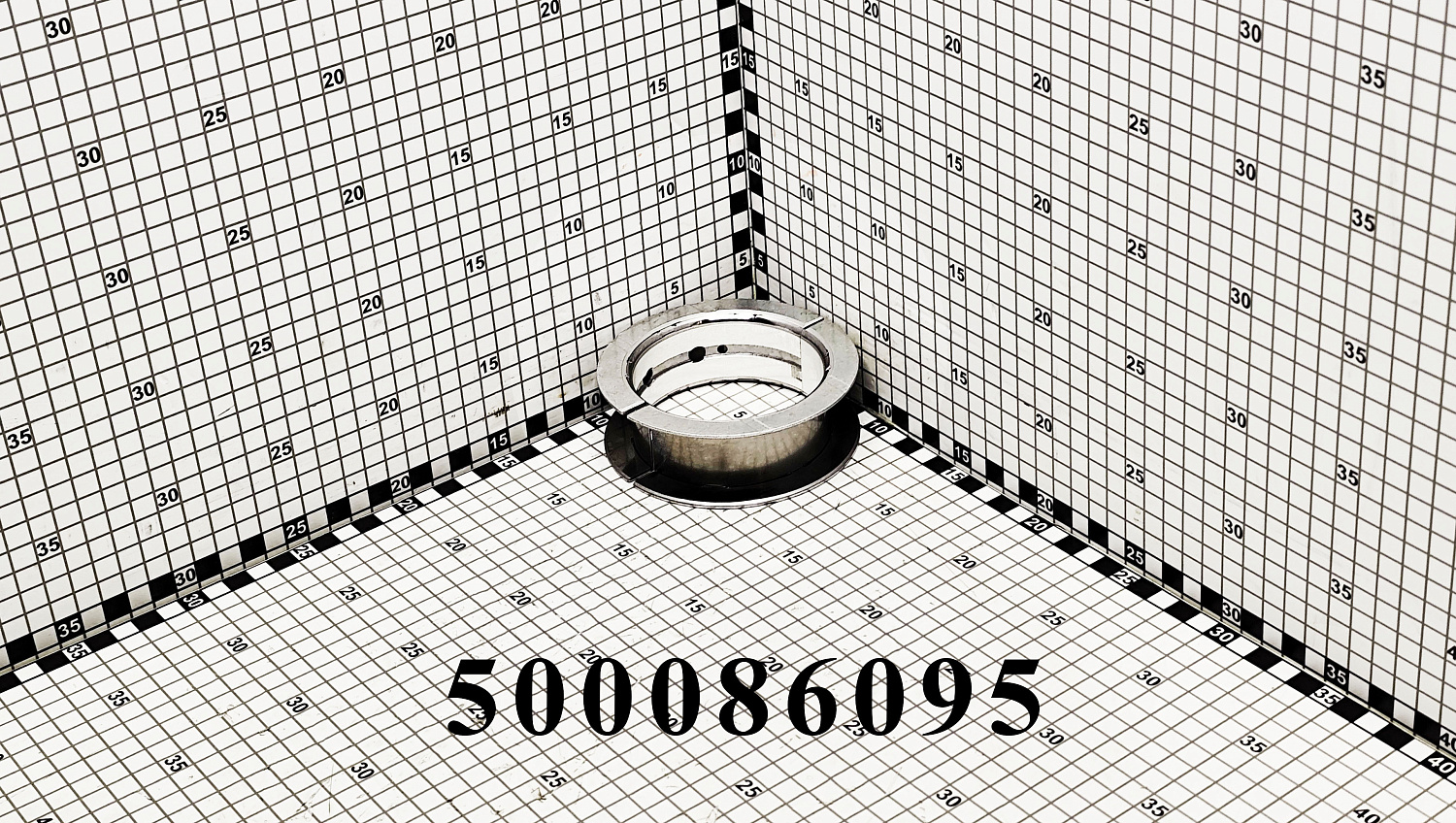 Комплект коренных упорных вкладышей 500086095 CNHi