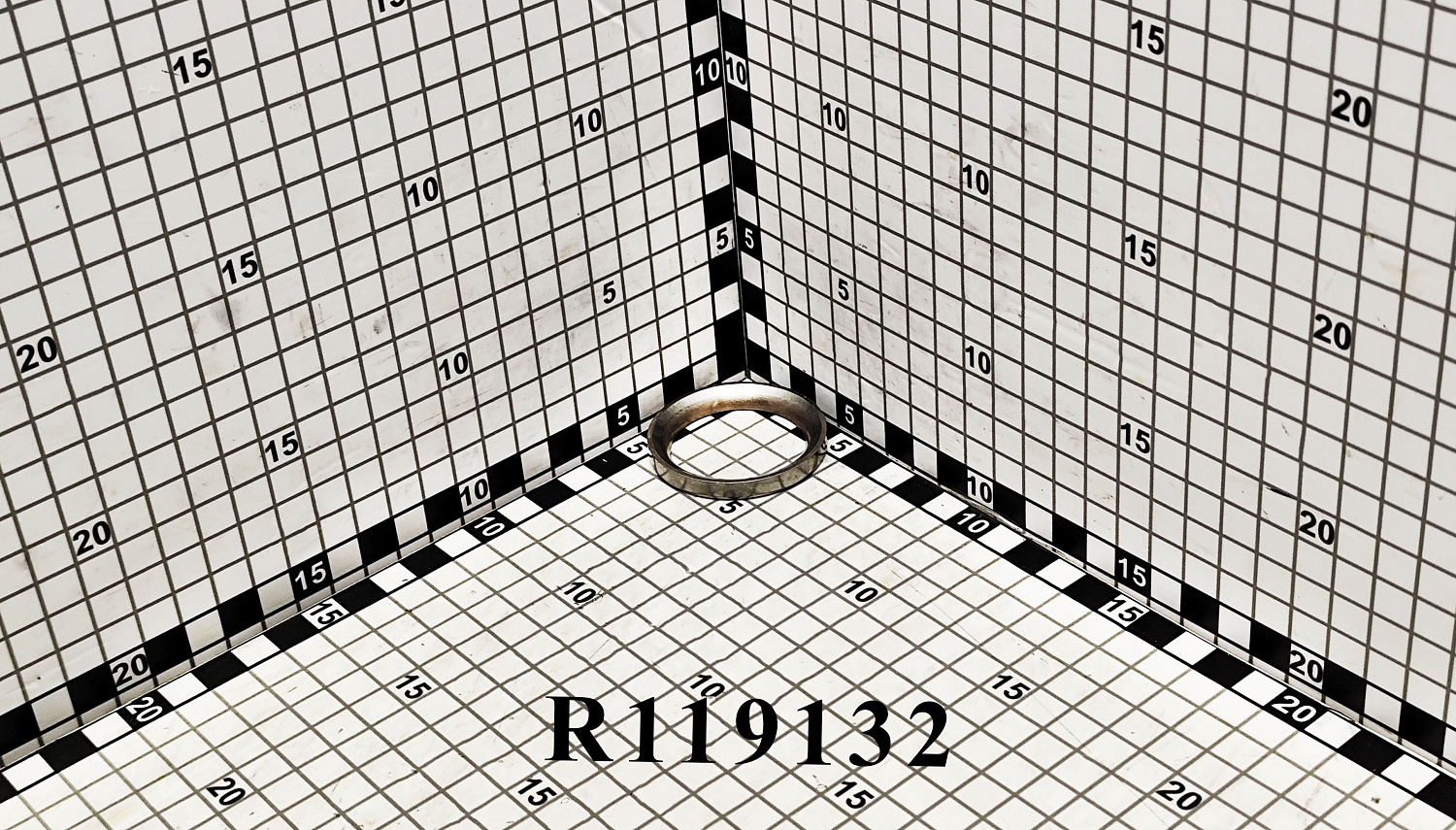 Гнездо R119132