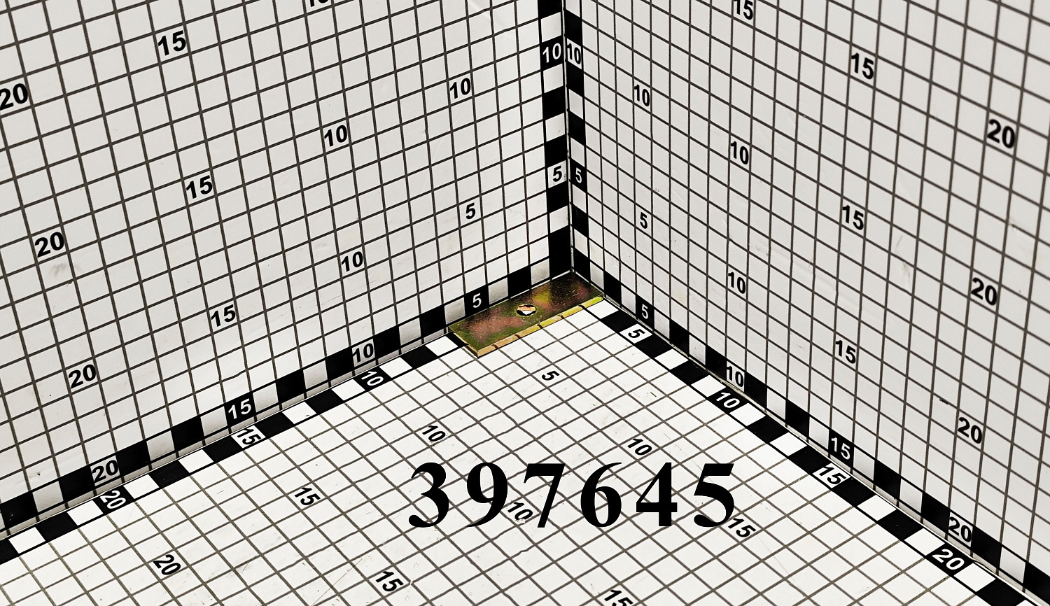 Пластина 397645 CNHi